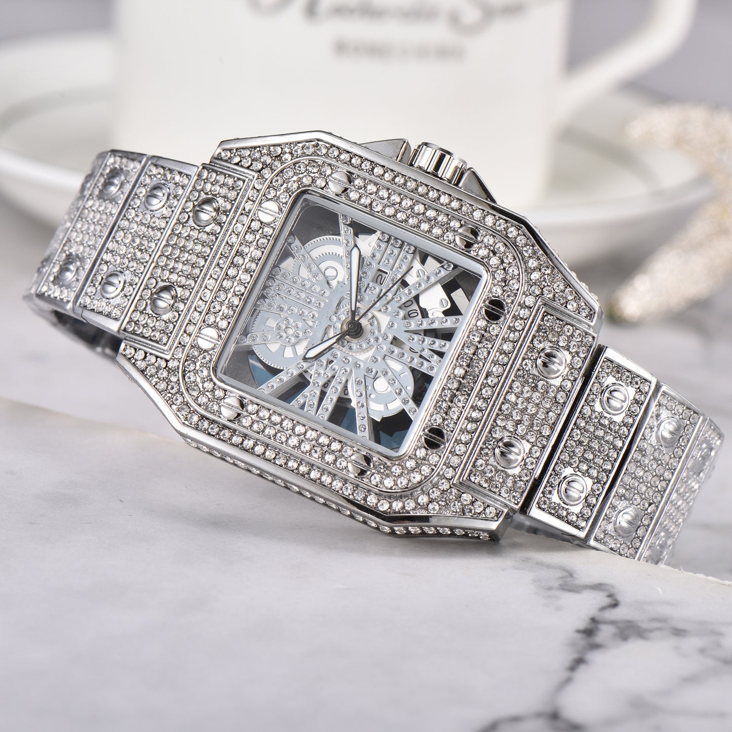 Silver Iced Out, Logo