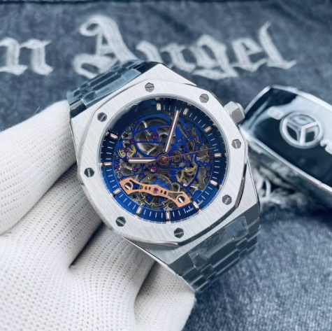 AP silver skelleton , logo.